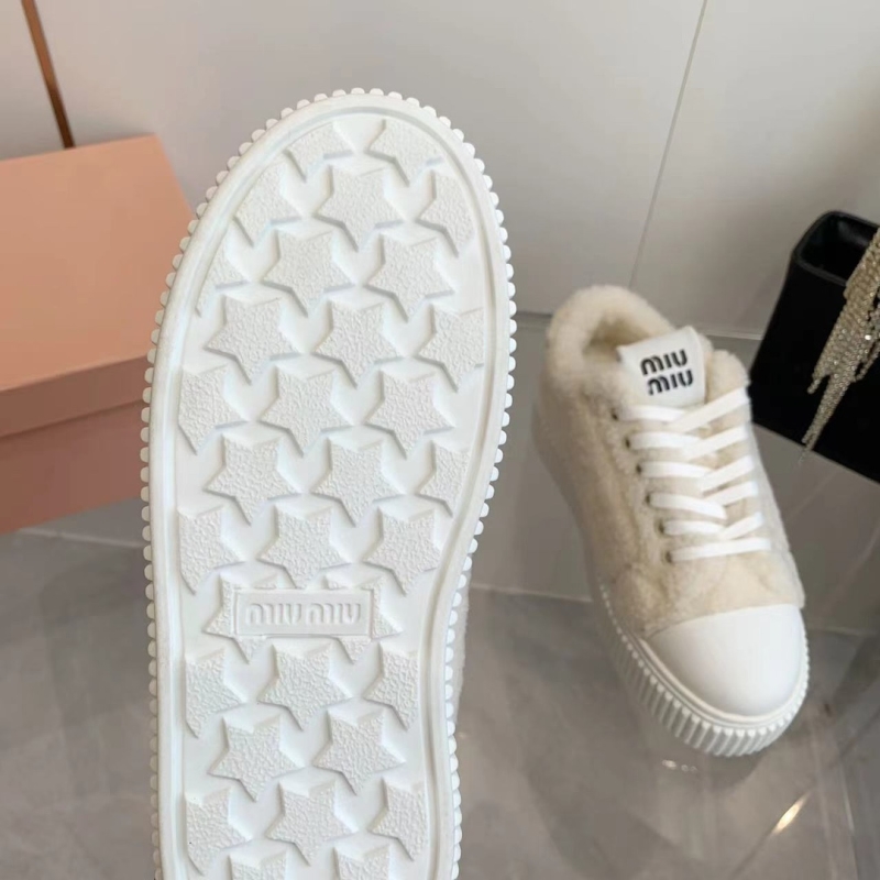 Miu Miu Casual Shoes